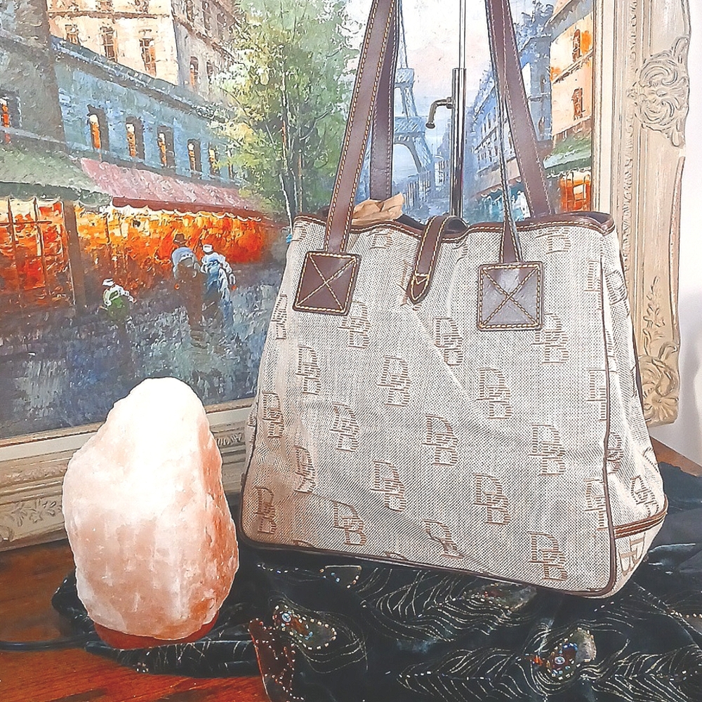 Dooney & Bourke Tan and Brown Tote Bag with Signature Monogram - Picture 9 of 12